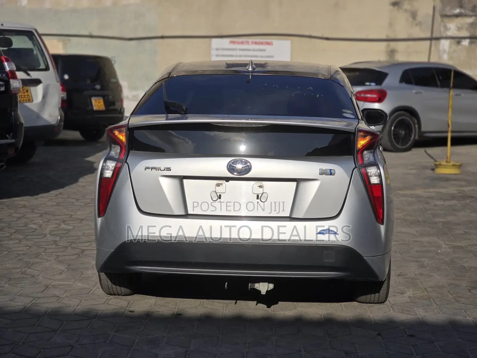 Toyota Prius 2018 Silver