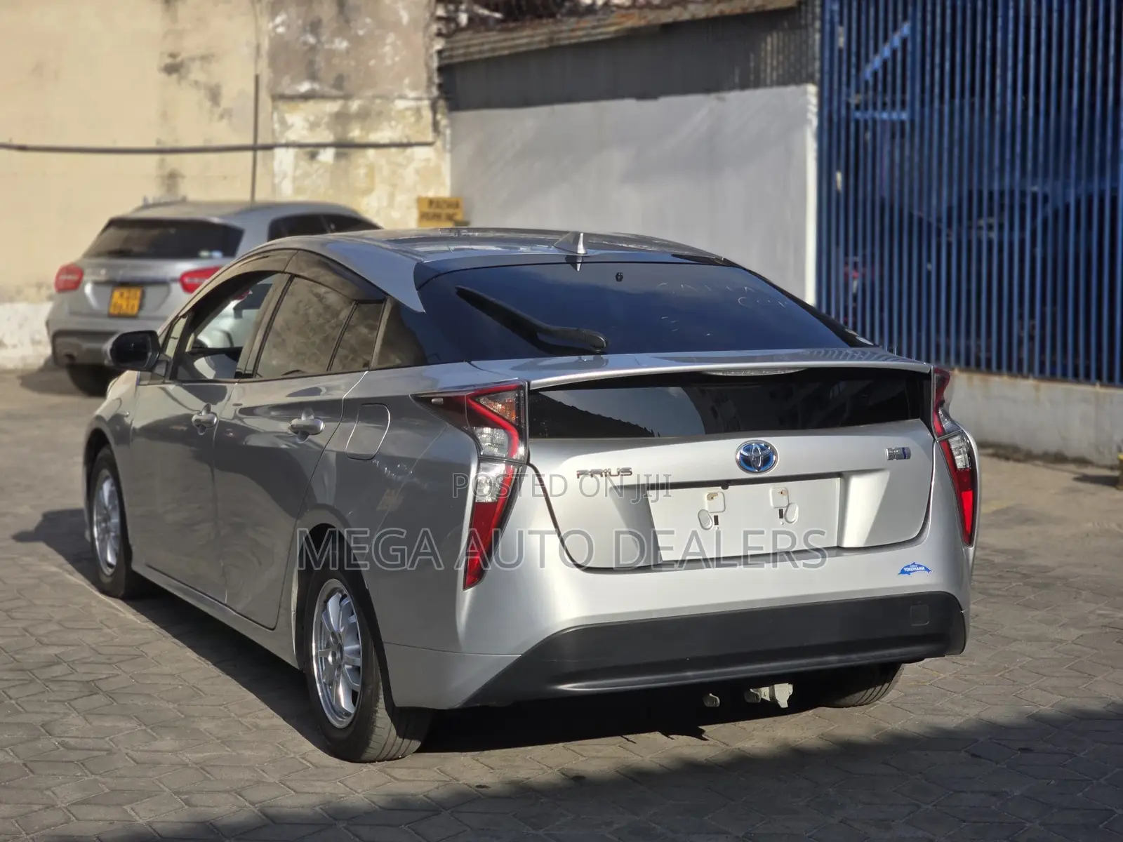 Toyota Prius 2018 Silver