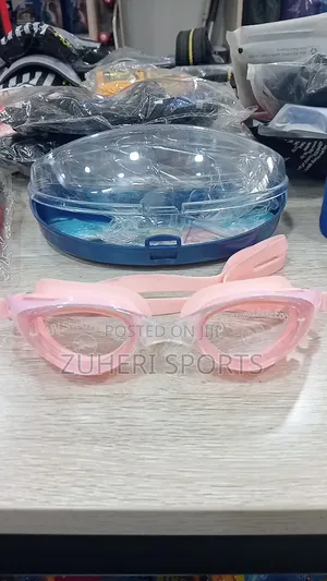 Adult Swim Goggles, Anti-Fog, Airtight Leak Proof Adjustable Strap