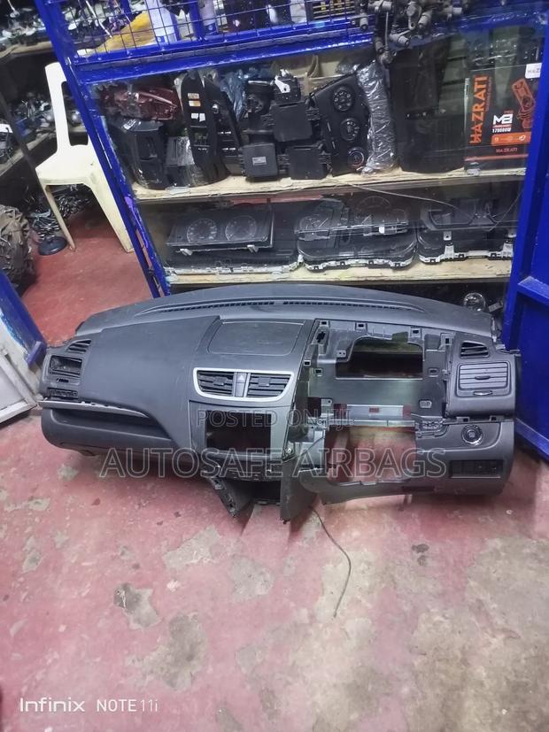 Suzuki Swift Dashboard With Airbag - thumbnail 5