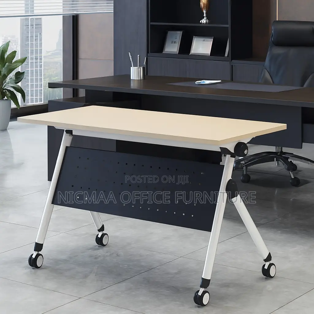Smart Design for Dynamic Spaces Foldable Desk