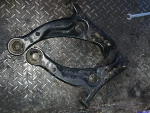 Control Arm Premio Nyoka/Caldina