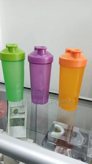600ml Protein Shakers With Stainless Steel Mixer for a Smooth Solution - main view