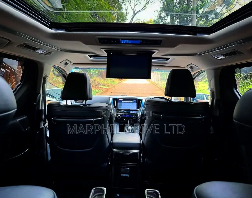 Toyota Alphard 2.5 Petrol AWD 2019 White