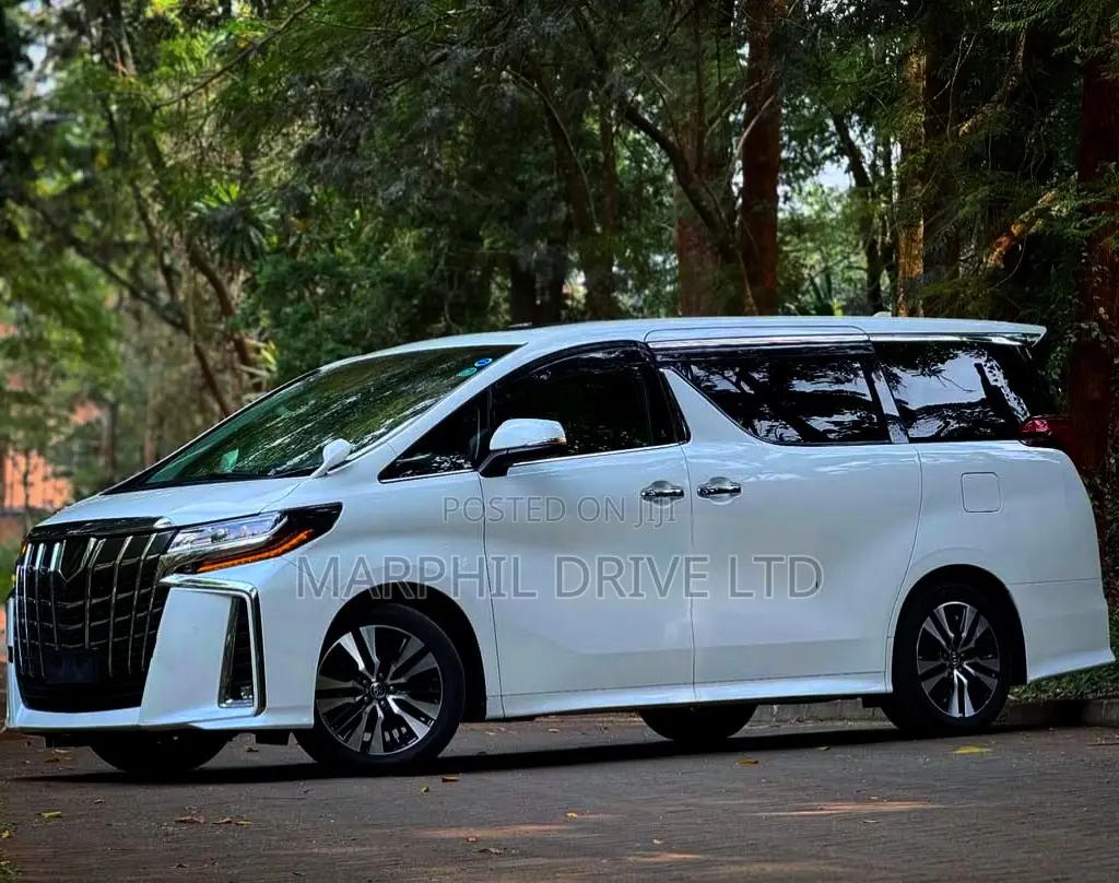 Toyota Alphard 2.5 Petrol AWD 2019 White