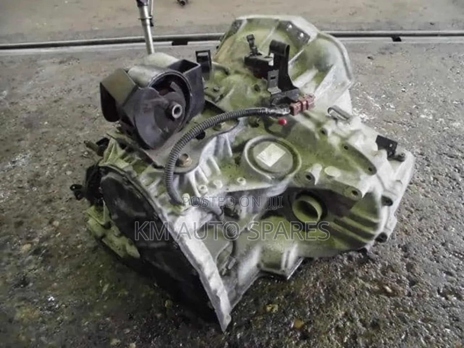 Nissan Qg13 Gearbox (2wd)