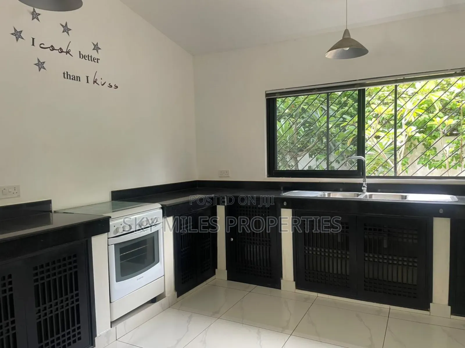 Furnished 4bdrm Villa in Garoda, Watamu for sale