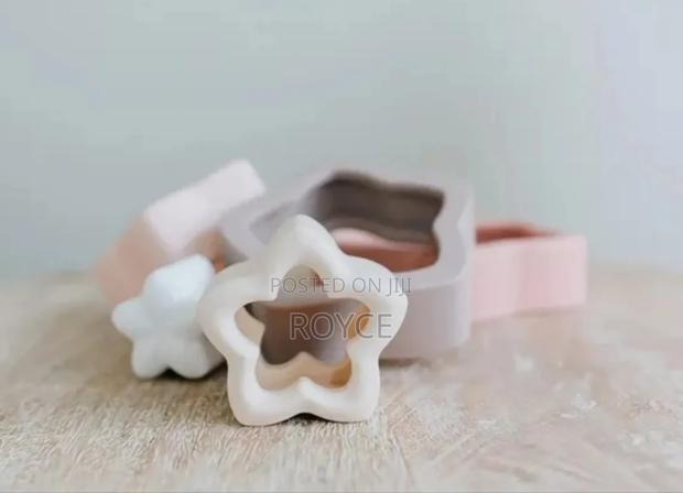 Silicone Flower Stacking Toy - thumbnail 6