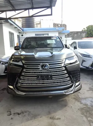 Lexus LX 600 2024 Green