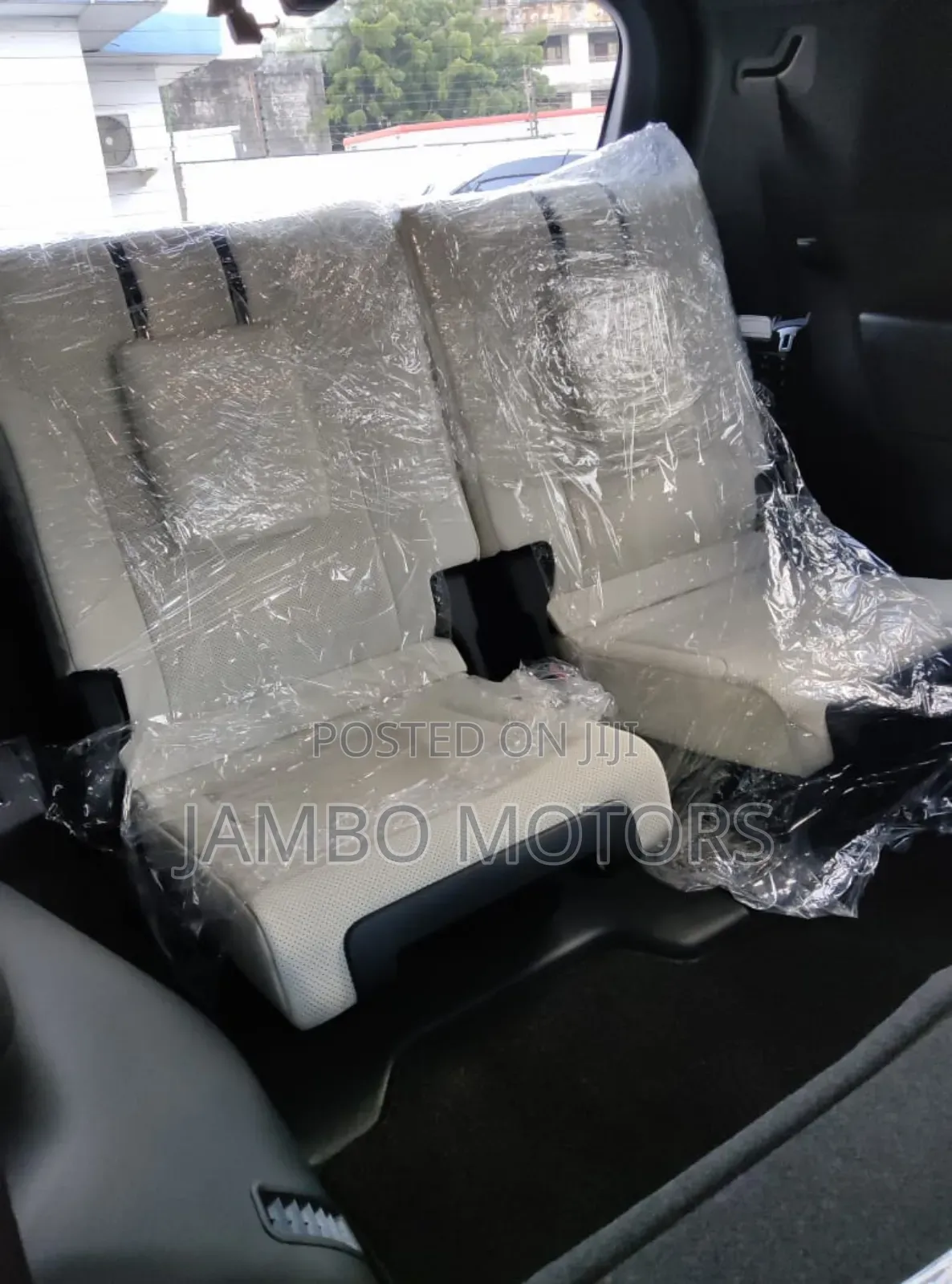 Lexus LX 600 2024 Green