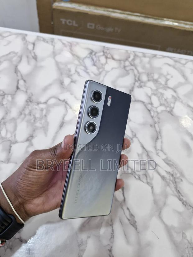Tecno Camon 40 Pro 256 GB Gray - thumbnail 4