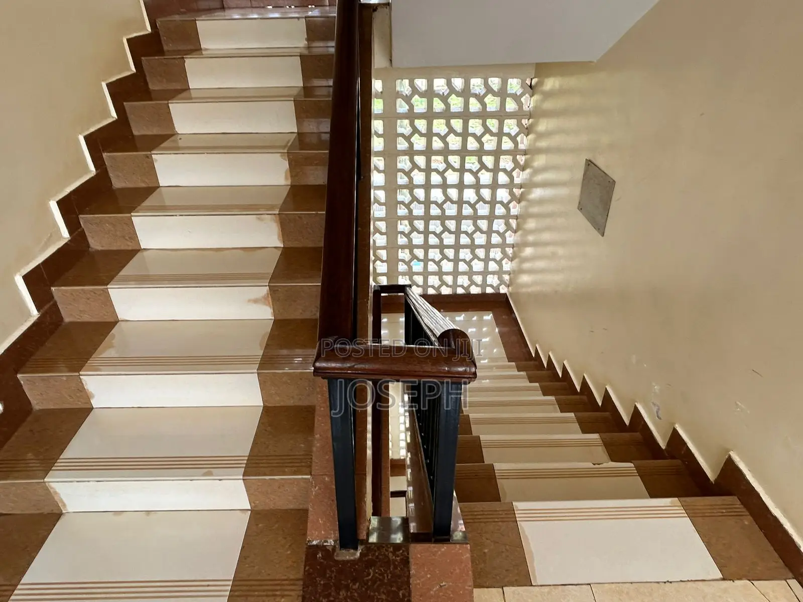 3bdrm Apartment in Forest View Near for sale