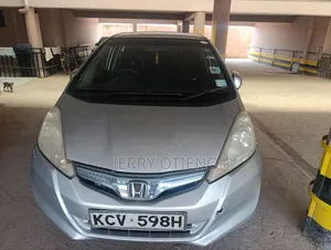 Honda Fit 2012 Silver