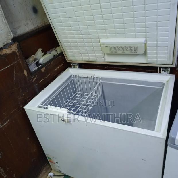 Well Maintained Deep Freezer on Sale - thumbnail 3