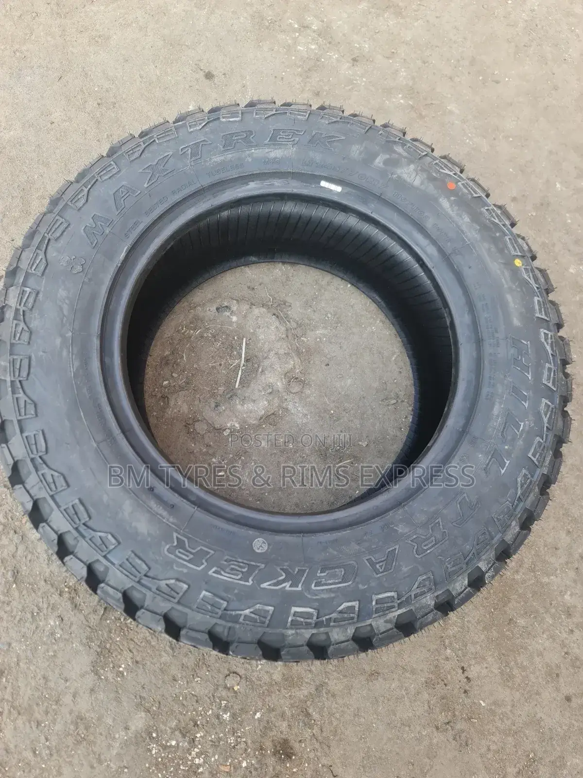 245 /70 R17 Maxtrek Tyres (Hill Tracker)