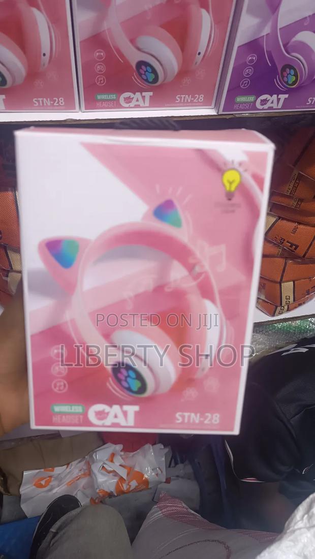 Kids Headphones With Cat Ears - thumbnail 3