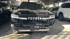 Toyota Land Cruiser 3.3 Diesel 4WD 2022 Black
