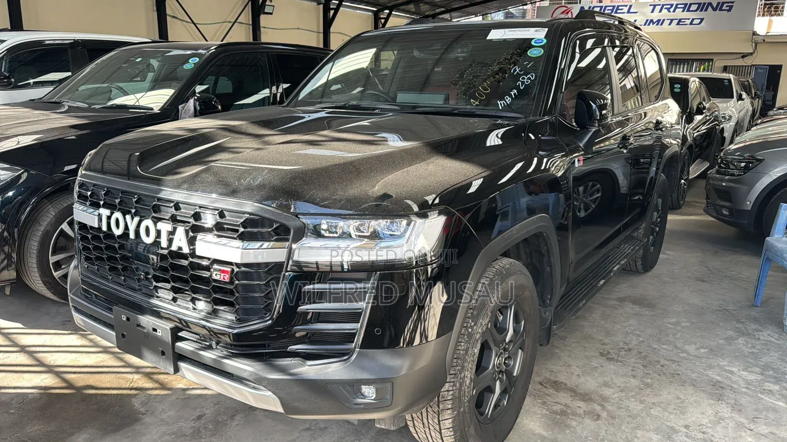Toyota Land Cruiser 3.3 Diesel 4WD 2022 Black
