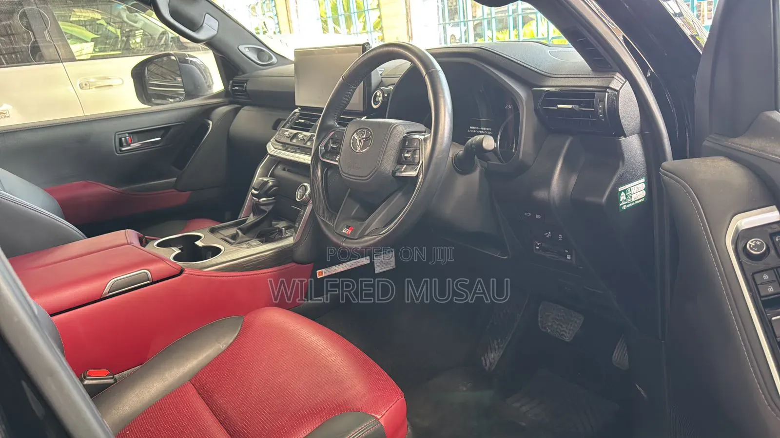 Toyota Land Cruiser 3.3 Diesel 4WD 2022 Black