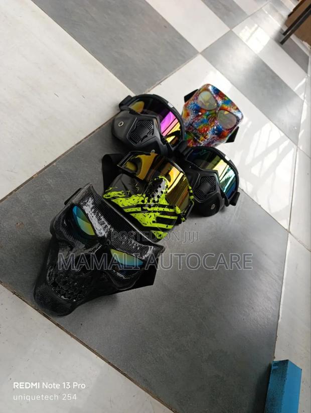 Protective Riding Mask /Wind and Dust Resistant Mask - main view