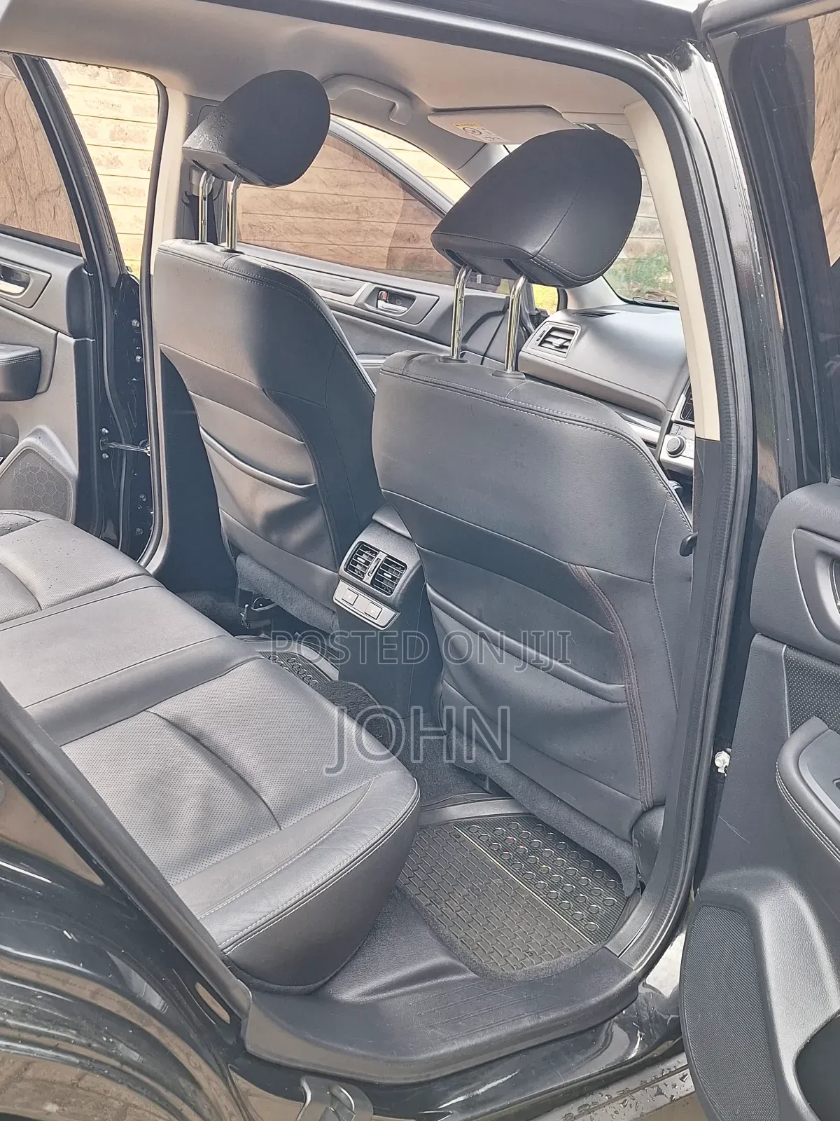 Subaru Outback 2.5i Premium AWD 2017 Black