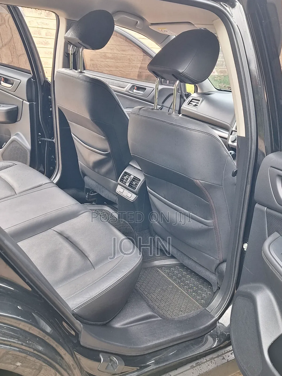 Subaru Outback 2.5i Premium AWD 2017 Black