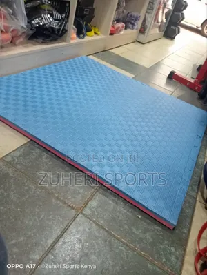 Interlocking Floor Mats 1mx1mx25mm Double Sided Easy to Clean