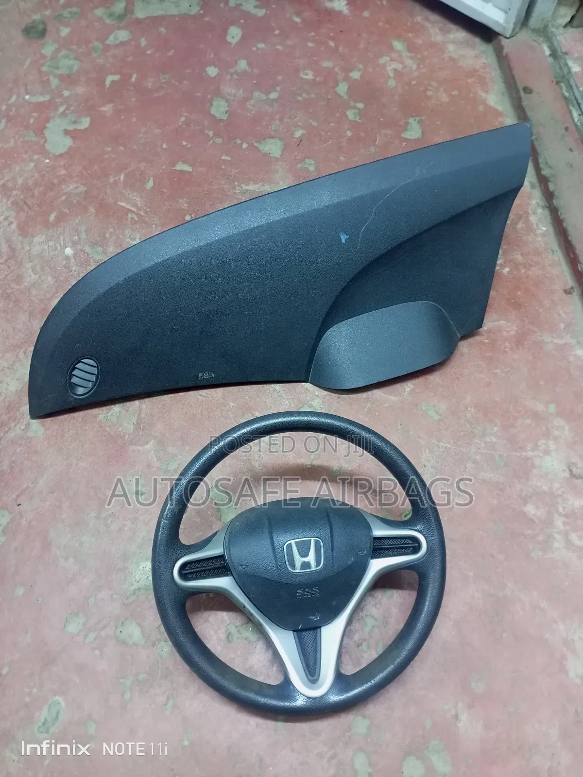 Honda Fit Dashboard and Steering Wheel