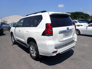 Toyota Land Cruiser Prado 2.7 2018 White