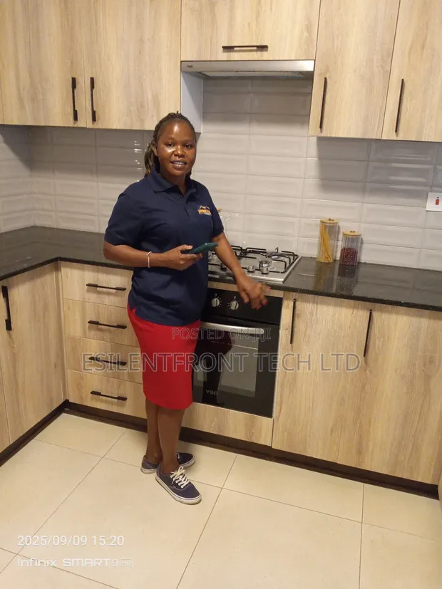 Furnished 3bdrm House in Sunpark Estate, Gateway Mall Area for sale