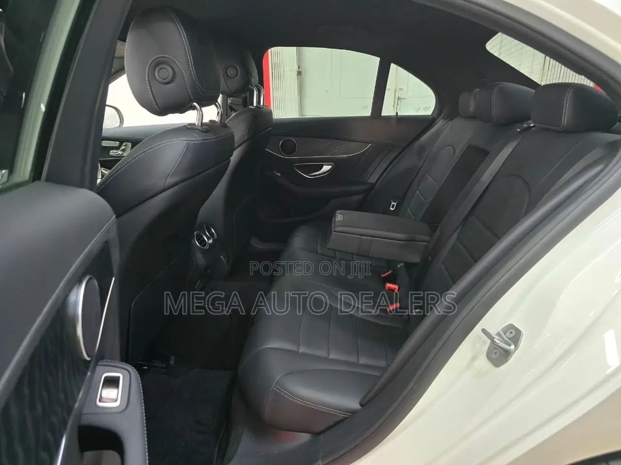 Mercedes-Benz C200 2018 White