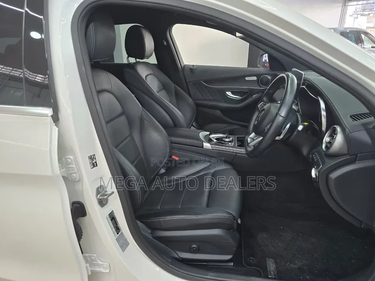 Mercedes-Benz C200 2018 White