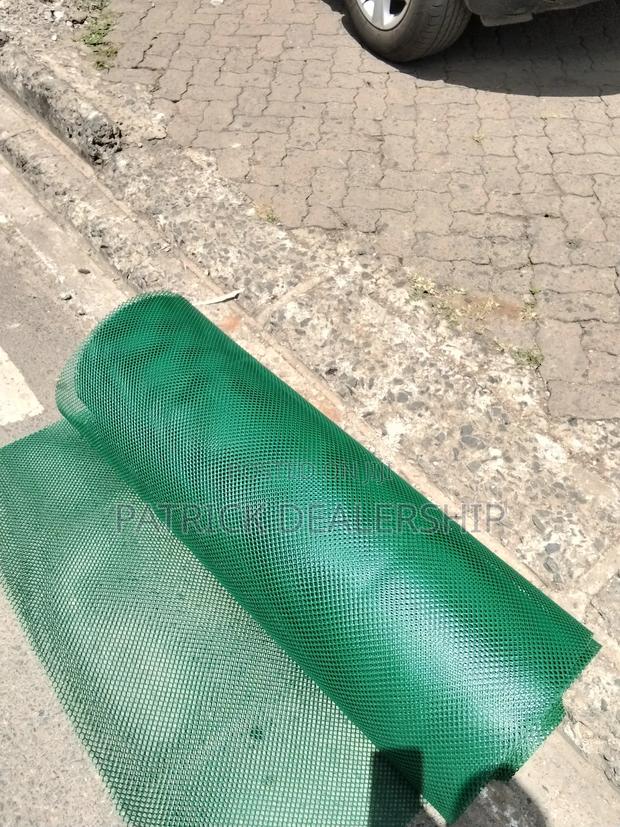 Plastic Poultry Mesh - main view