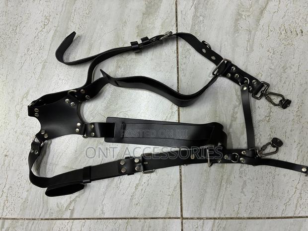 Black Leather Camera Strap - thumbnail 2