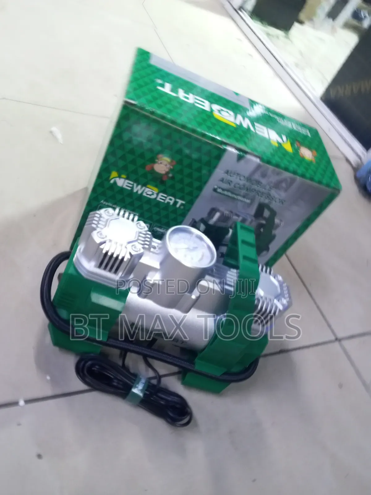 Newbeat 150w 120psi Automobile Air Compressor