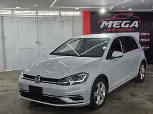 Volkswagen Golf TSI S FWD 2018