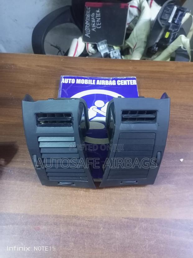 Toyota Mark X Air Vents
