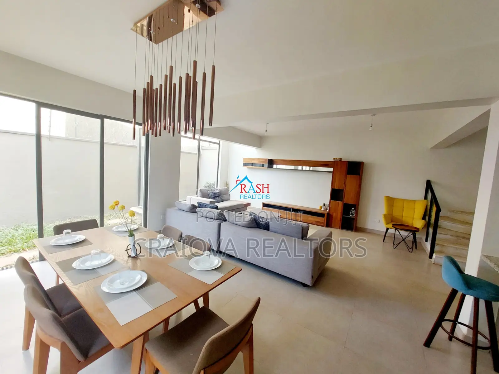4bdrm Townhouse / Terrace in Gateway Mall Area for rent