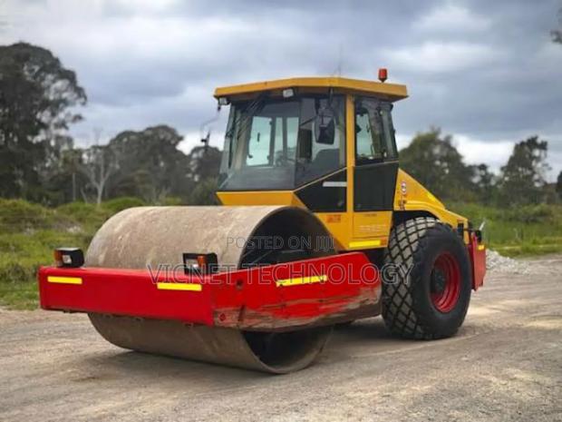 Heavy Load Dynapac Compaction Equipment - thumbnail 3