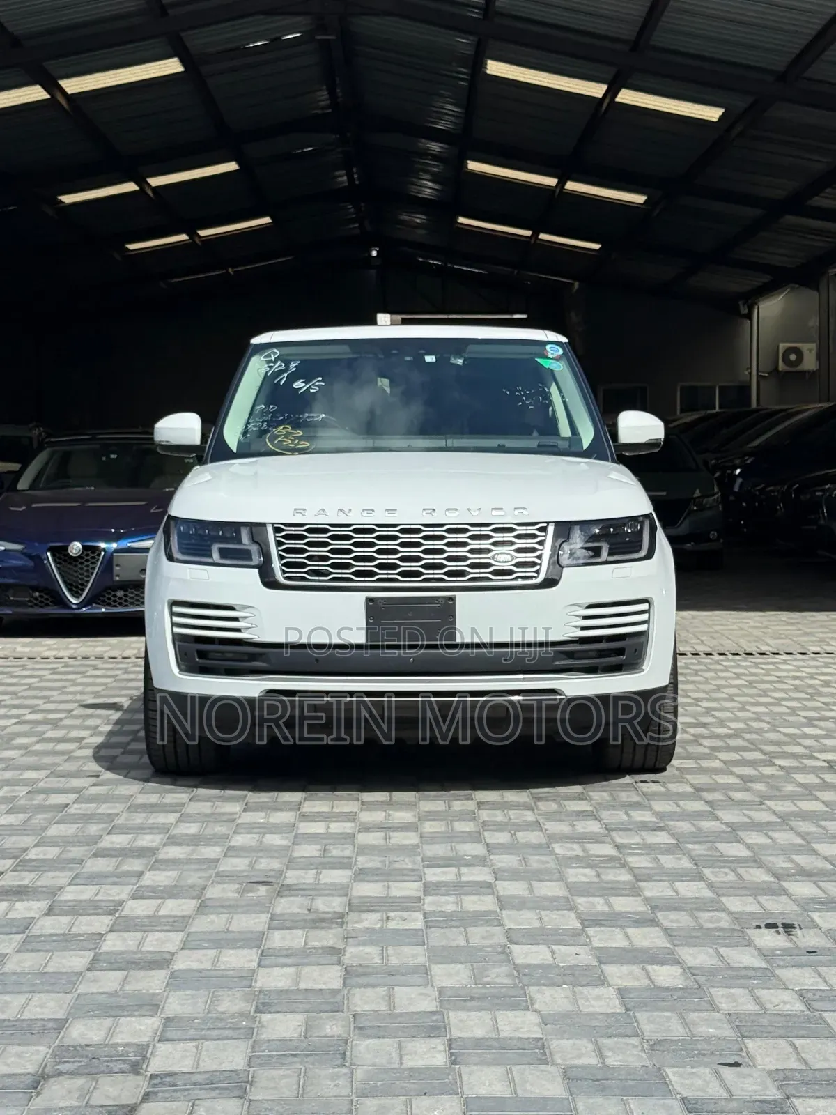 Land Rover Range Rover Vogue 2019 Pearl