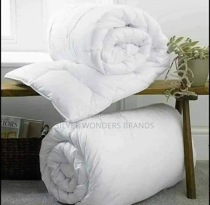 Jibao High Quality White Striped Binded Duvet Set- 4pc Pure Cotton.5x6