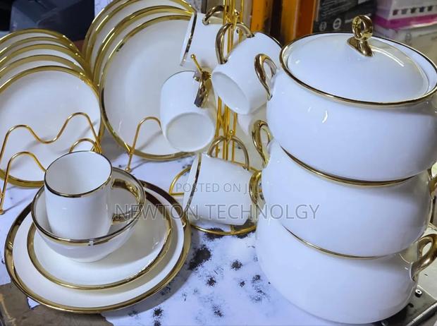 27 PCS Goldmine Dinner Set - main view