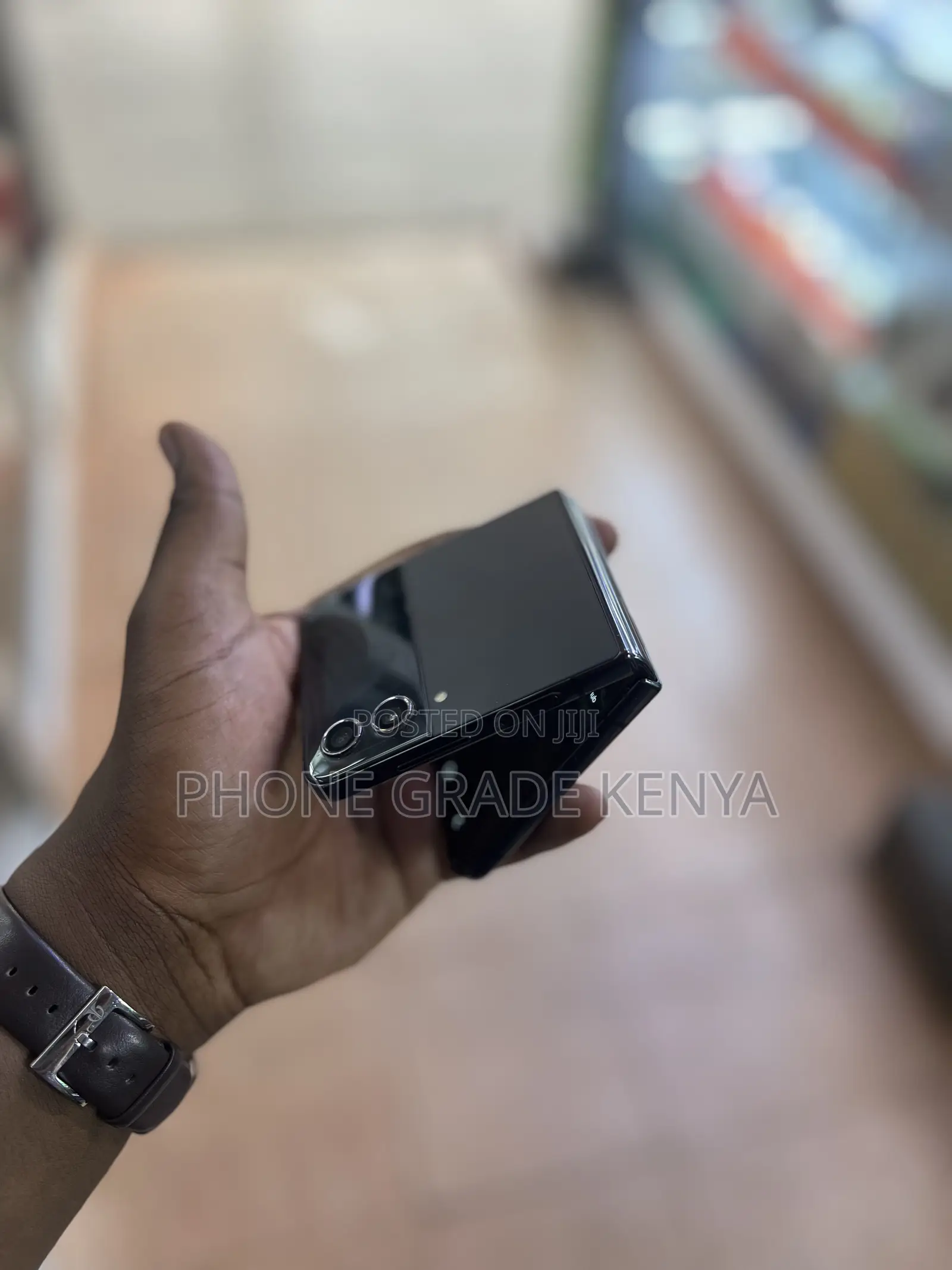 Samsung Galaxy Z Flip4 128 GB Black