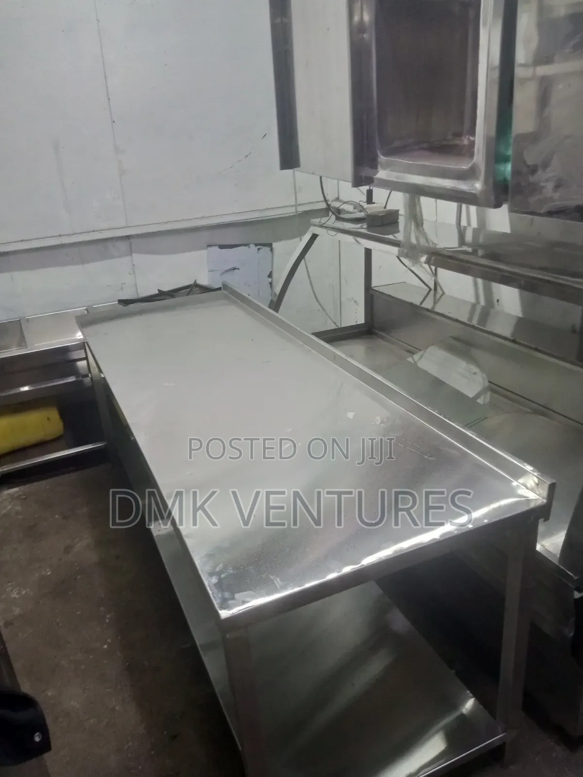 Approved Heavy Gauge Stainless Working Top/ Table