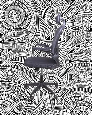 Pro-Grade Grey Ergonomic Office Chair — All-Day Comfort