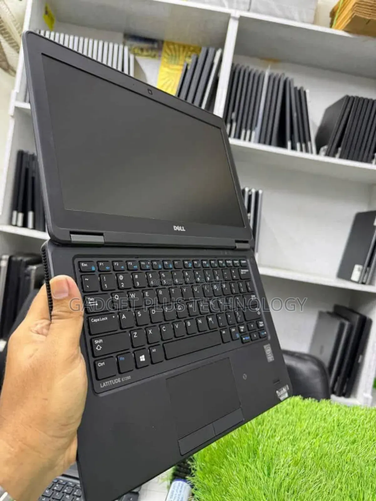 Laptop Dell Latitude 12 E7250 8GB Intel Core I7 SSD 256GB