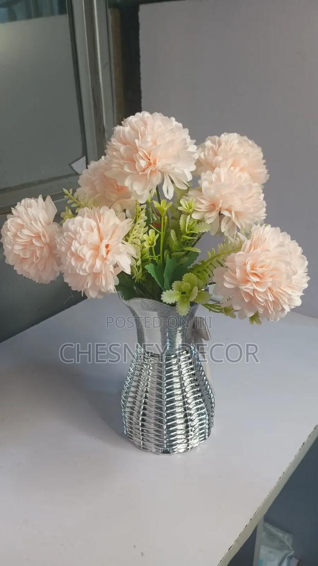 Decorative Artificial Flowers Bunch