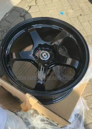 Black Advan Gt 18 Inch Rims Set 5*114.4