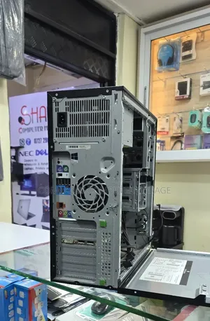 Desktop Computer HP 16GB Intel Xeon HDD 1T