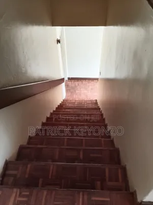 4bdrm Maisonette in Ngumo for rent